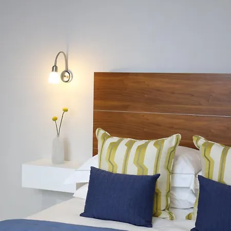 Belgravia Apartments-3